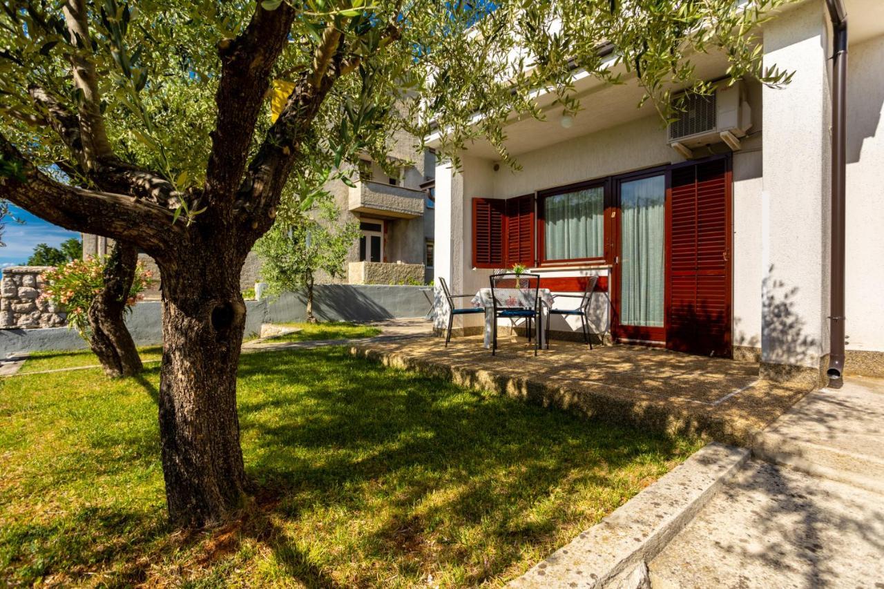 Apartments Belavic By El-Pi Tours نجيفيش المظهر الخارجي الصورة