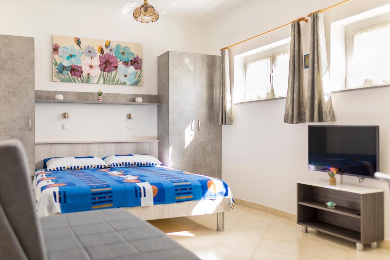 Apartments Belavic By El-Pi Tours نجيفيش المظهر الخارجي الصورة