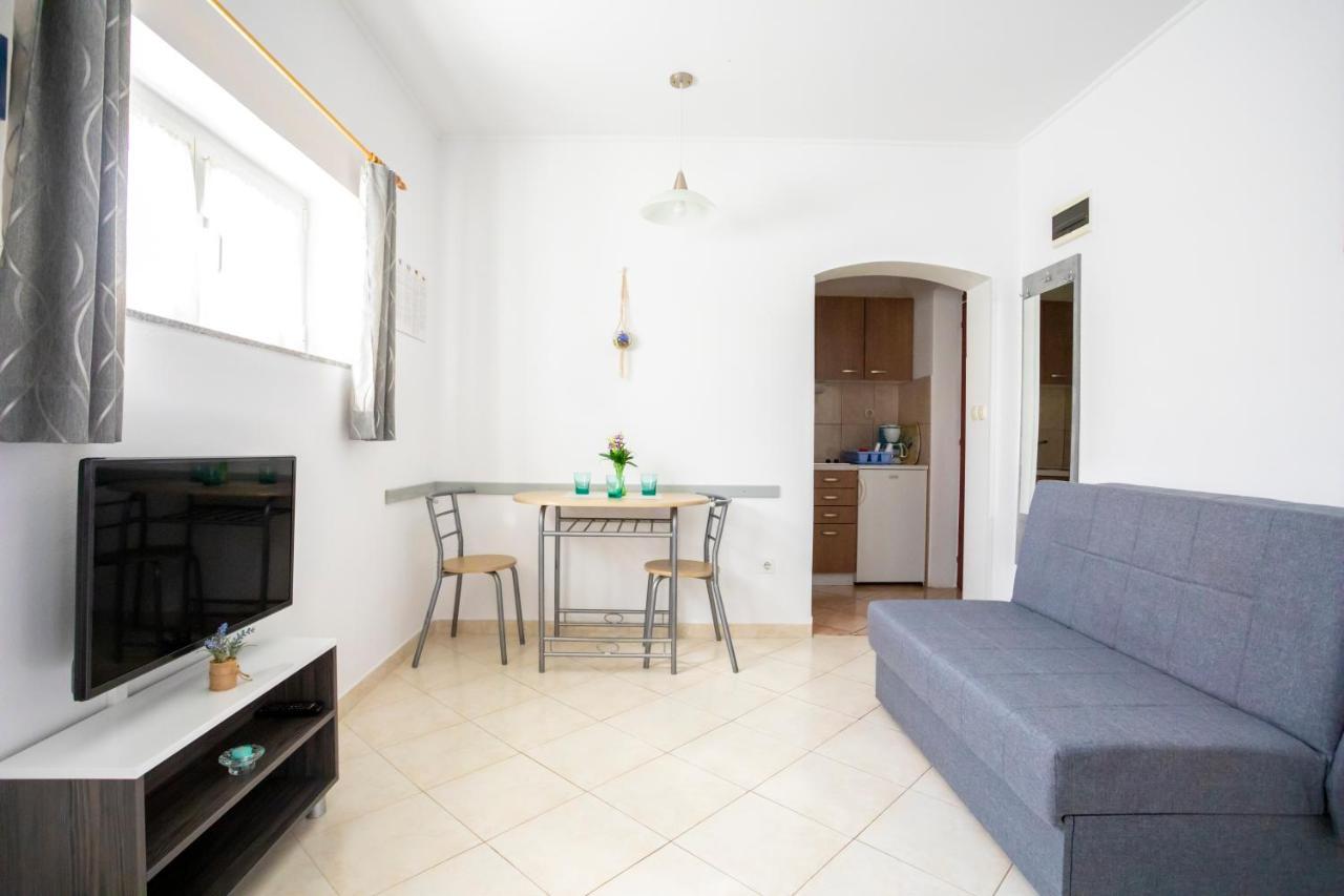 Apartments Belavic By El-Pi Tours نجيفيش المظهر الخارجي الصورة
