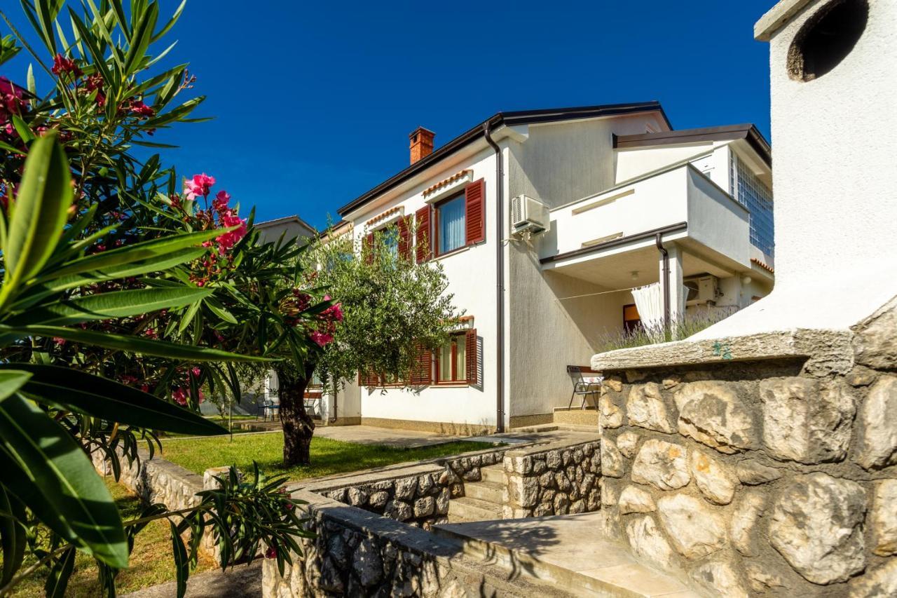 Apartments Belavic By El-Pi Tours نجيفيش المظهر الخارجي الصورة