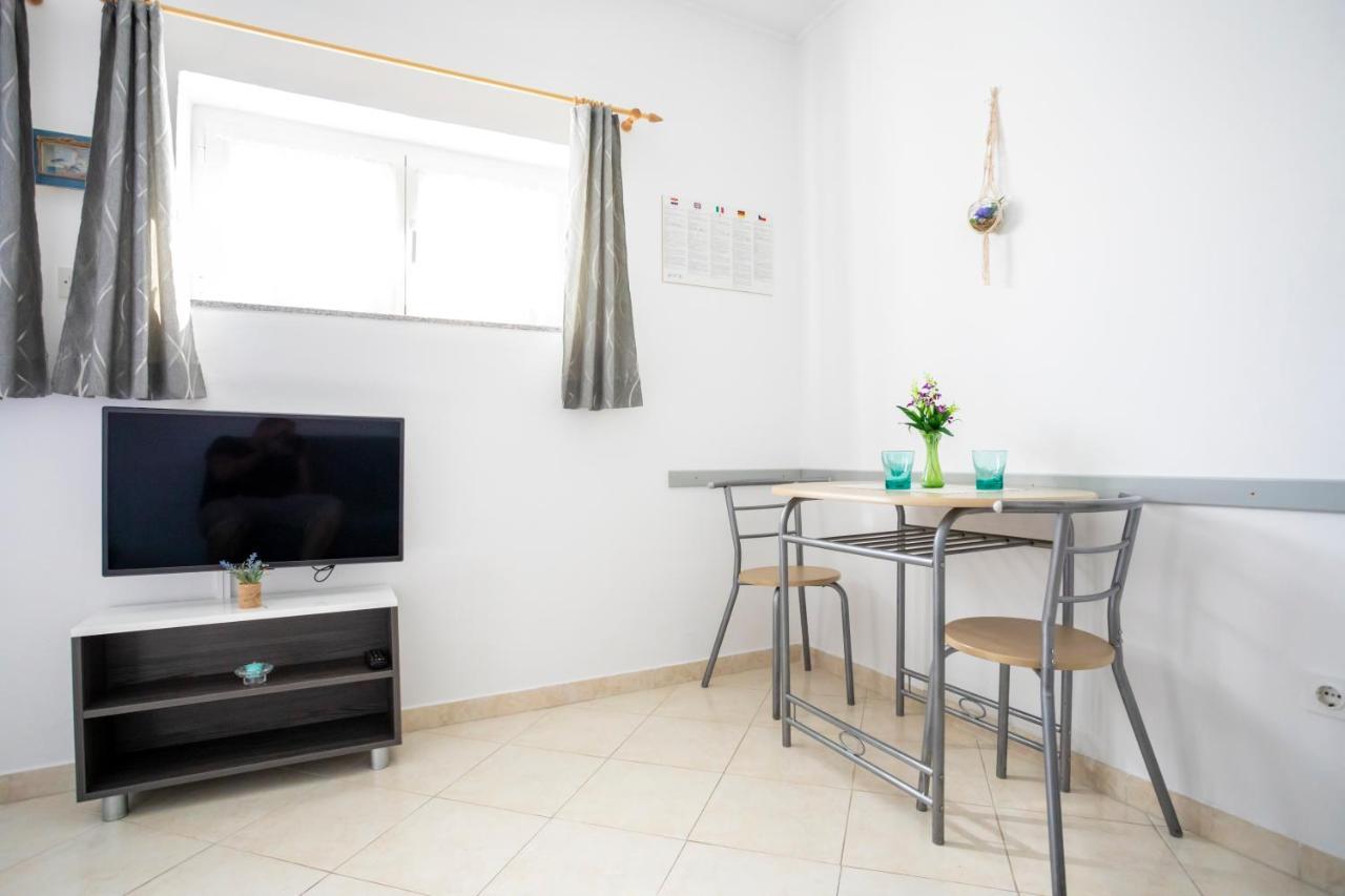 Apartments Belavic By El-Pi Tours نجيفيش المظهر الخارجي الصورة