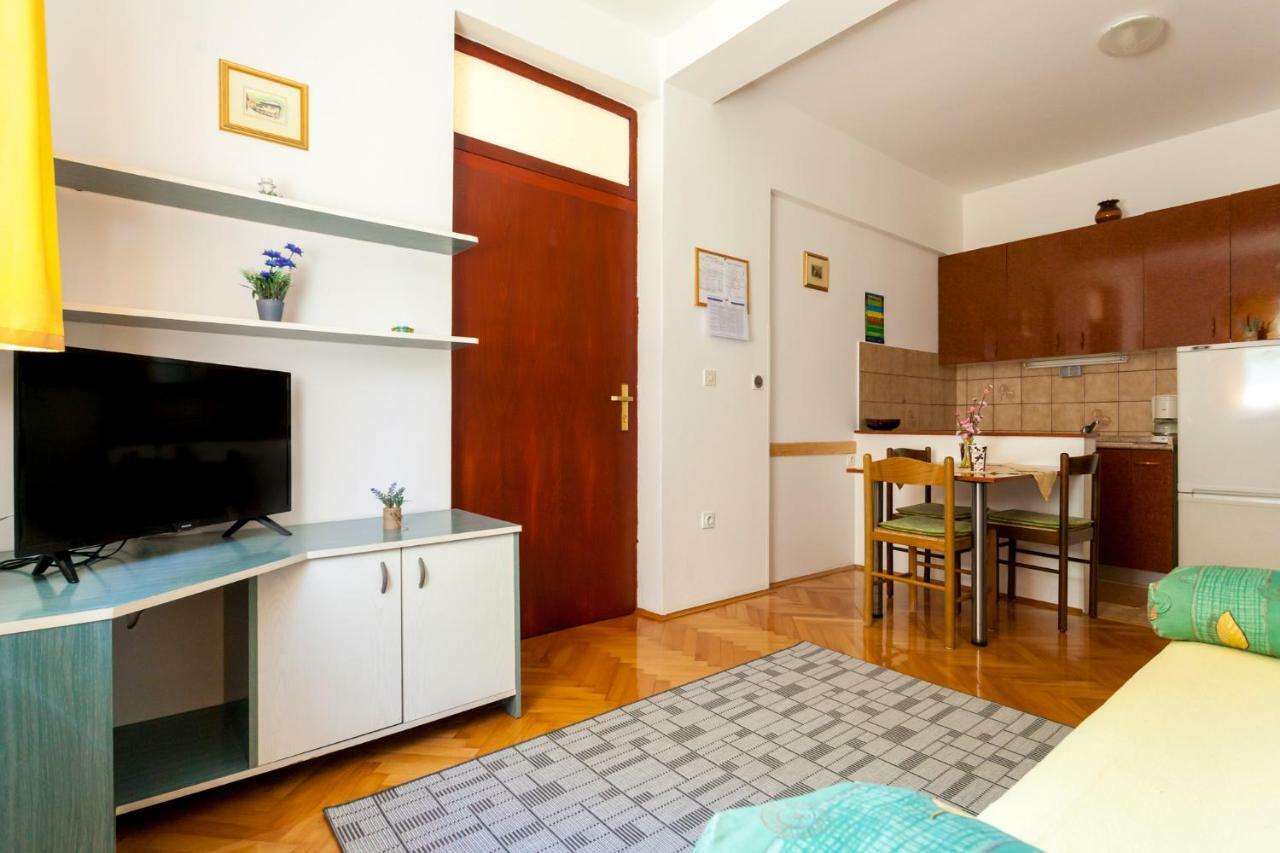 Apartments Belavic By El-Pi Tours نجيفيش المظهر الخارجي الصورة