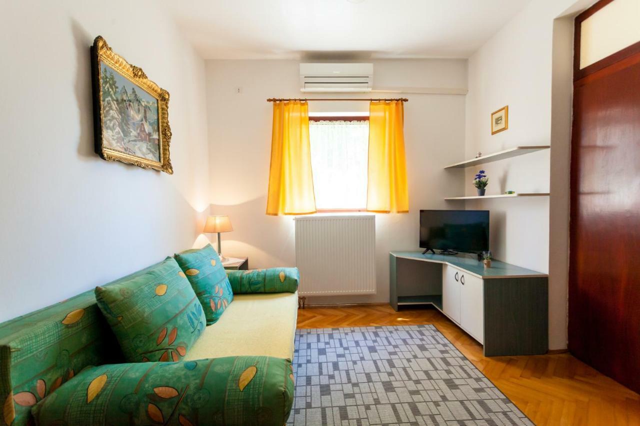 Apartments Belavic By El-Pi Tours نجيفيش المظهر الخارجي الصورة