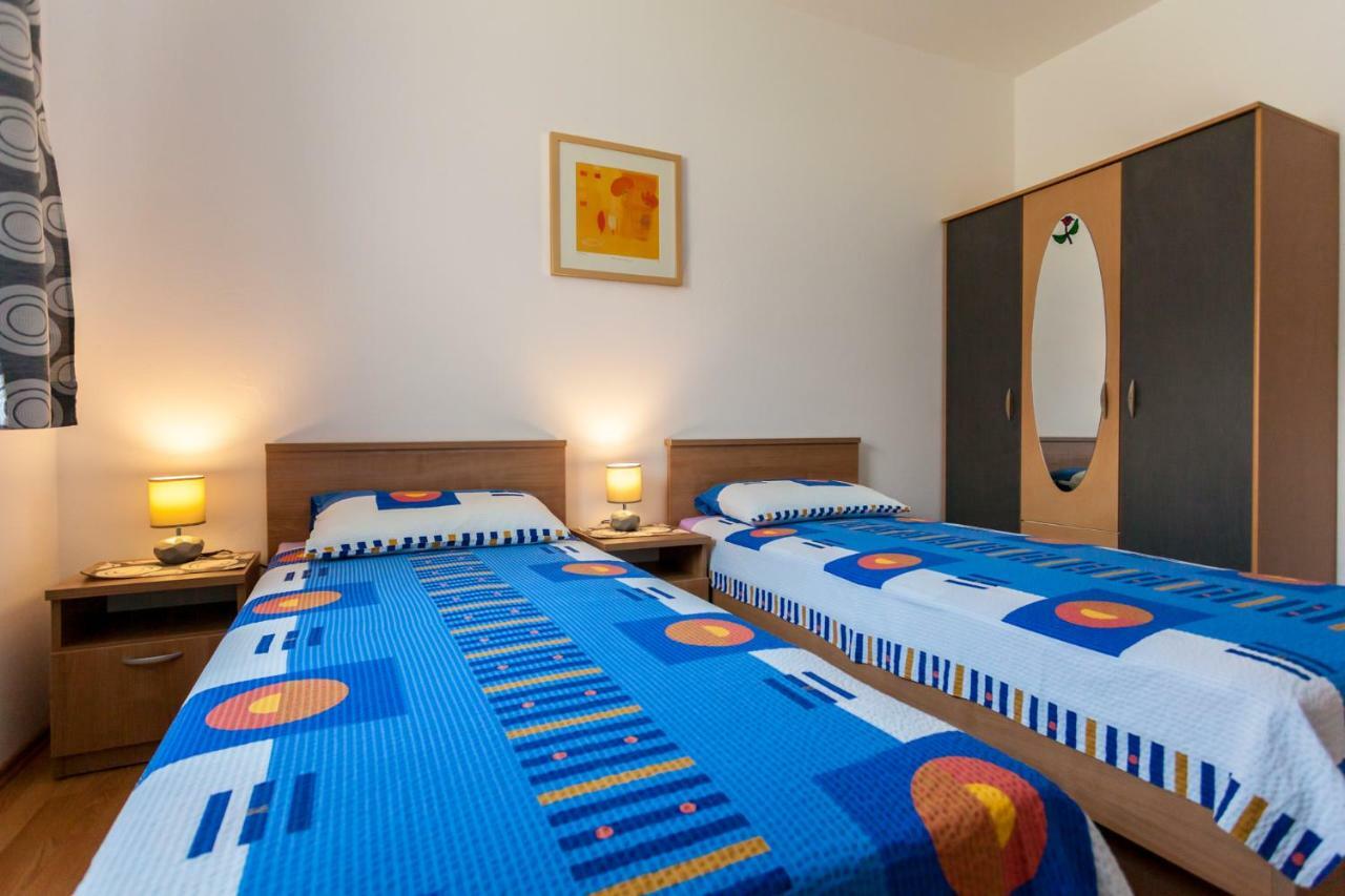 Apartments Belavic By El-Pi Tours نجيفيش المظهر الخارجي الصورة