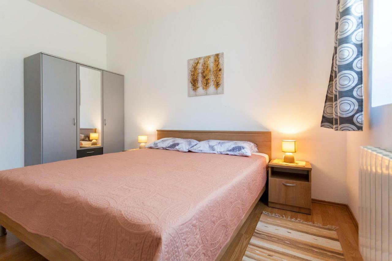 Apartments Belavic By El-Pi Tours نجيفيش المظهر الخارجي الصورة