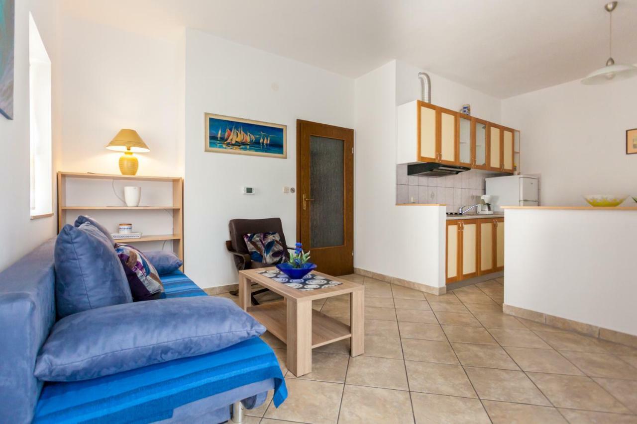 Apartments Belavic By El-Pi Tours نجيفيش المظهر الخارجي الصورة